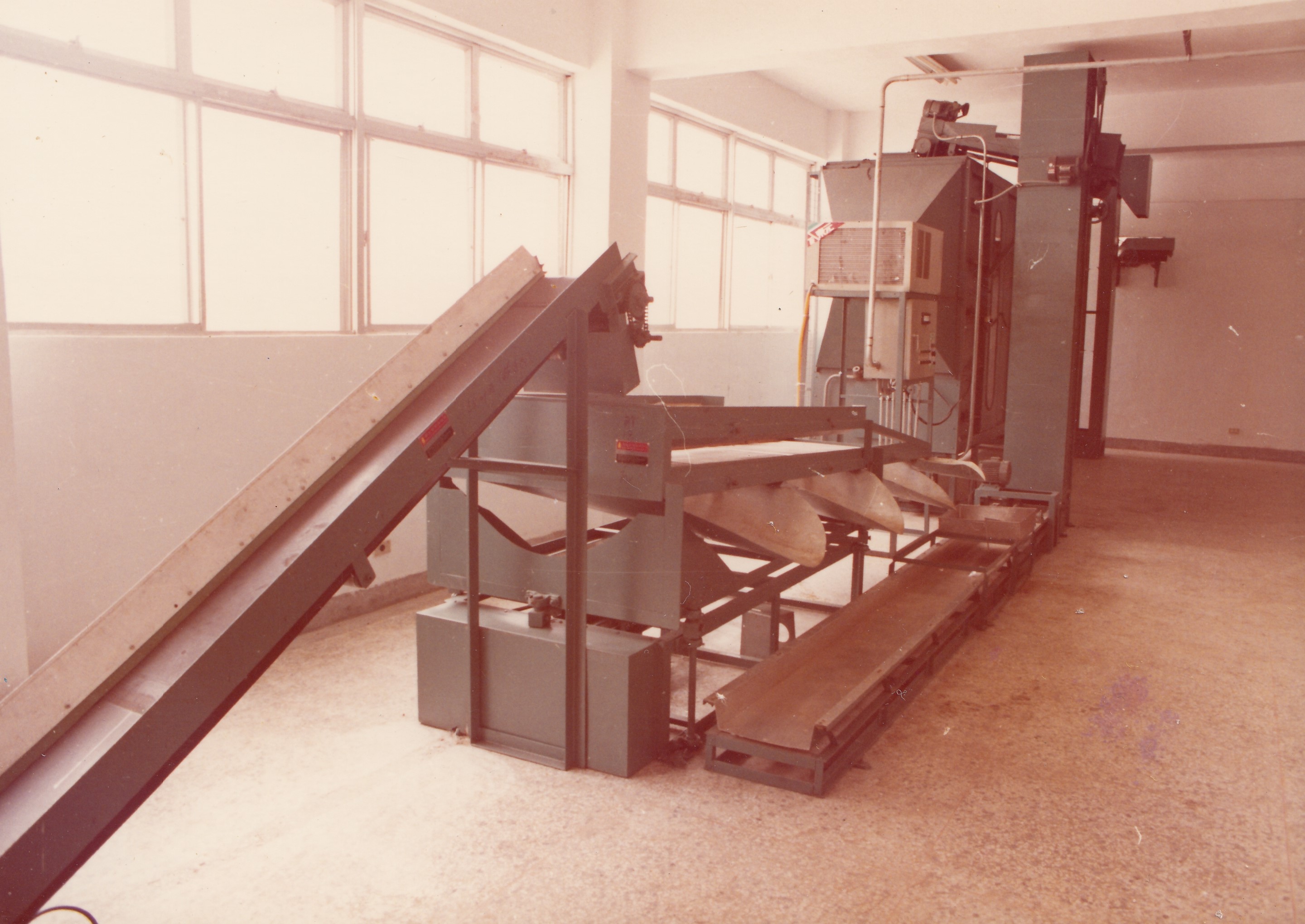 1980年代茶業改良場臺東分場製茶機械-一貫式紅茶製作機