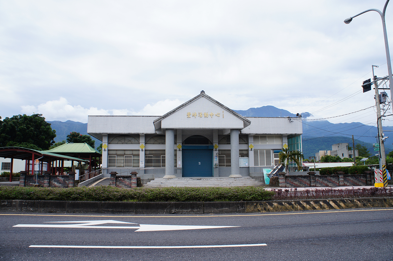 豐坪部落內顯著建築標的物-豐坪活動中心