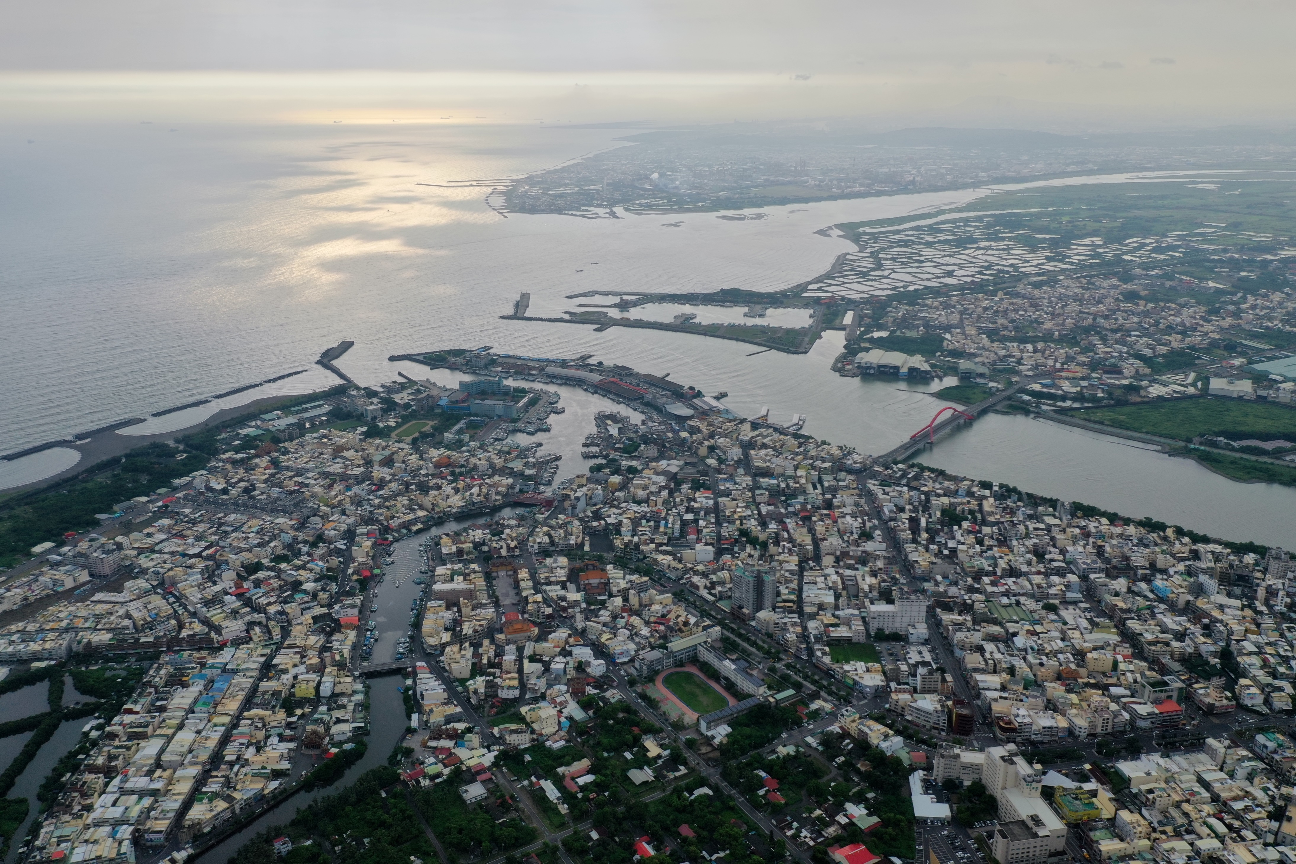 東港